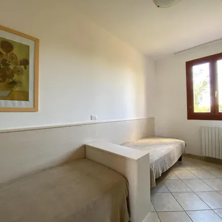 Immobiliare Jvl - Le Ginestre Apartment